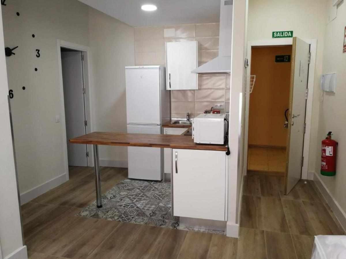 Kubik Apartamentos K1 Caceres Luaran gambar
